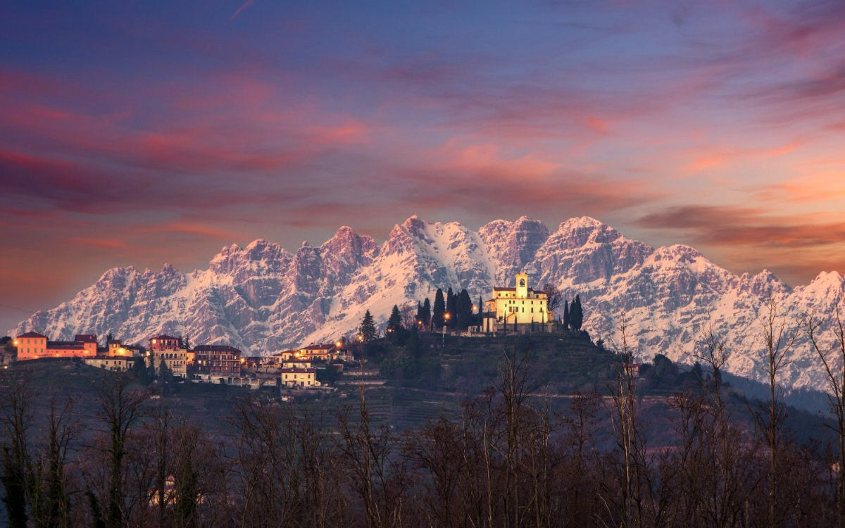 Il Resegone dietro Montevecchia