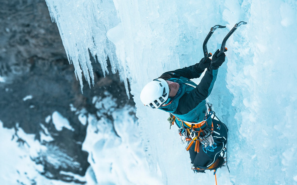 Richiamo delle piccozze Petzl Nomic e Ergonomic