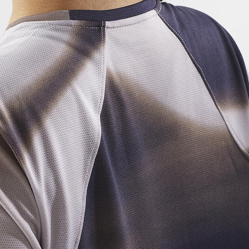 T-Shirt donna Shakeout Core Graphic