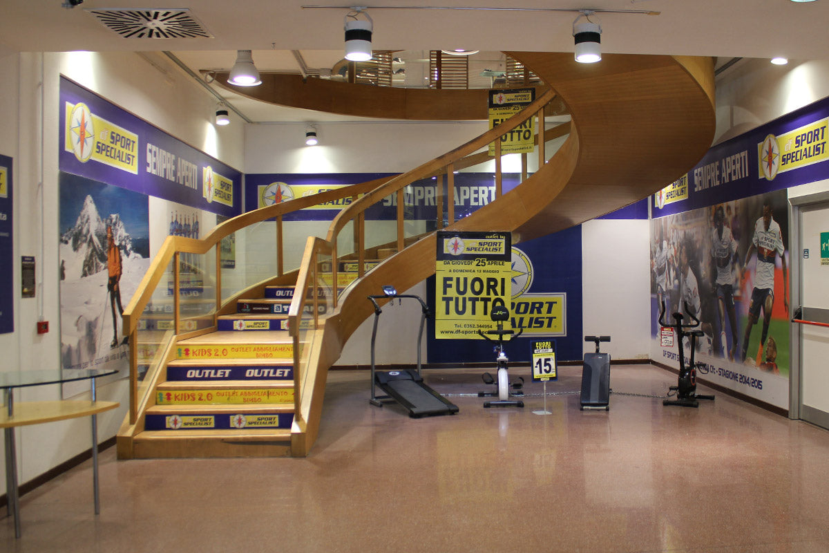 Ingresso - DF Sport Specialist Outlet di Meda