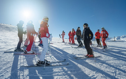 Gruppo di sciatori