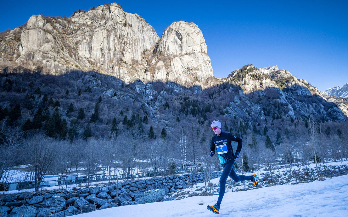 Luca Del Pero mentre corre la 4ª edizione Val di Mello Winter Trail, foto di Francesco Bergamaschi