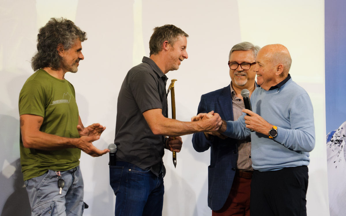 Sul palco da sinistra: Fabio Palma, Tommy Caldwell, Luca Calvi e Sergio Longoni