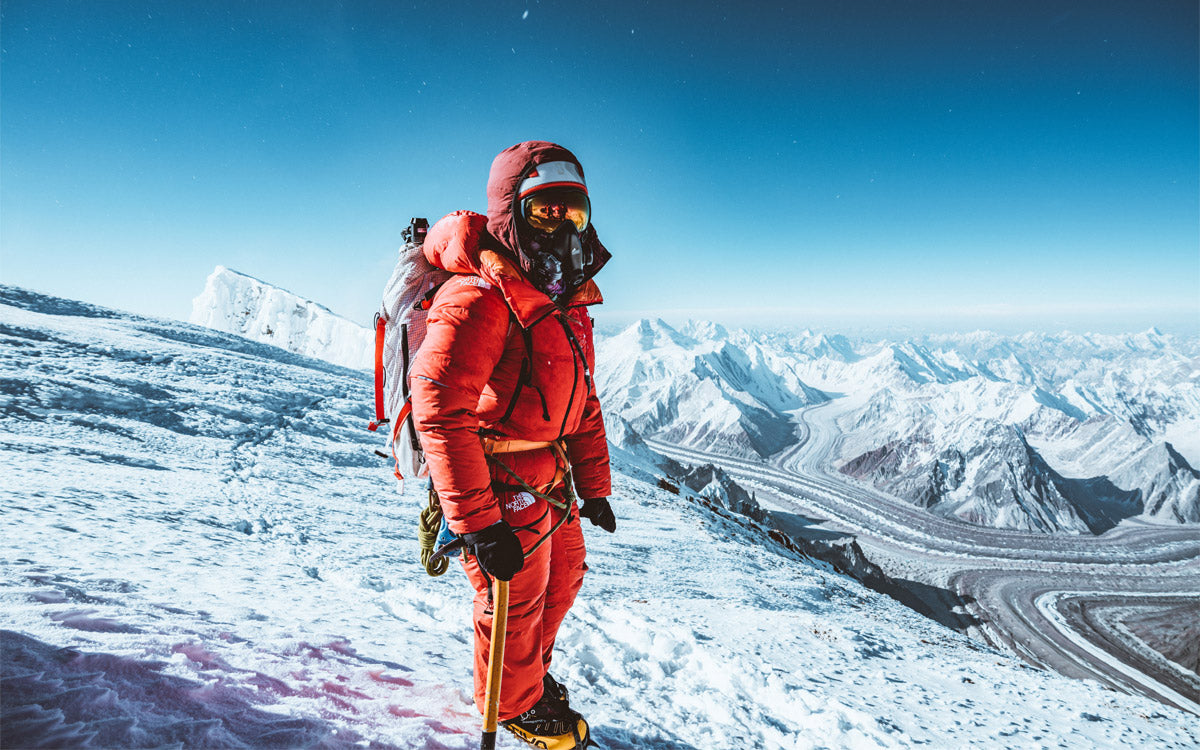 Dawa Yangzum Sherpa indossa la nuova tuta Himalayan da donna di The North Face