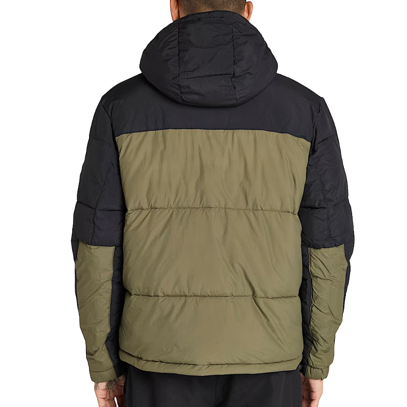 Piumino uomo resistente