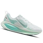 Scarpe donna Vomero 18
