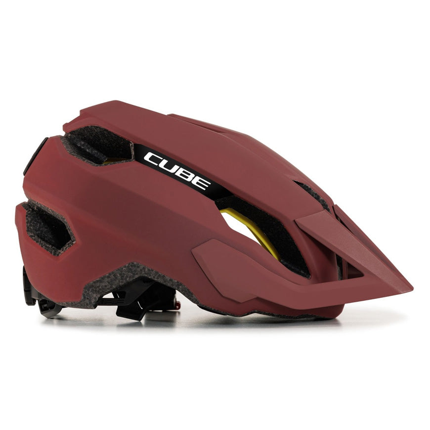 Casco Stray