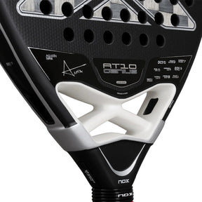 Racchetta AT10 Luxury Genius ATTACK 18K Alum Agustín Tapia 2026